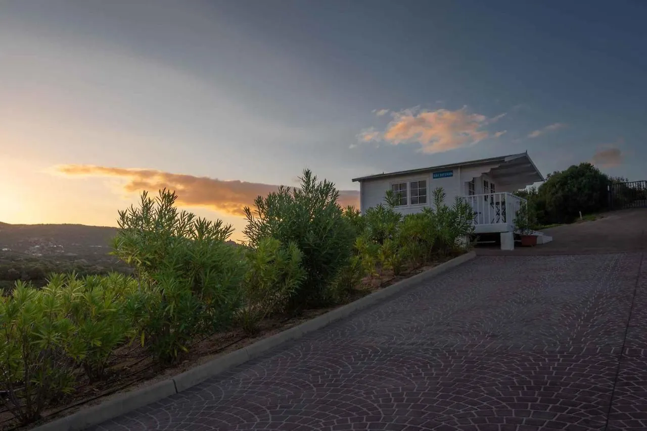 아파트 Holiday Home In Baja Sardinia 30356
